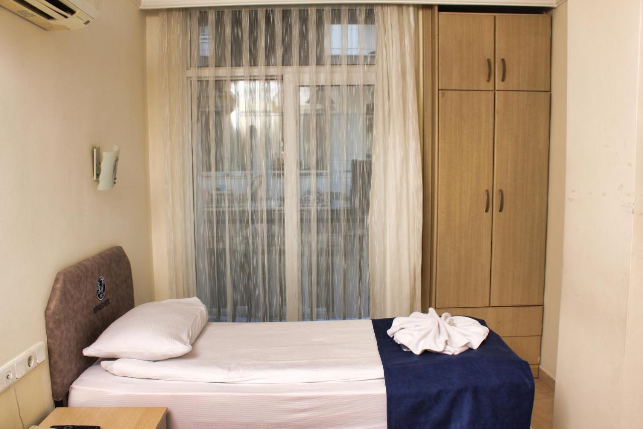 Berrak Su Hotel Antalya Kültér fotó