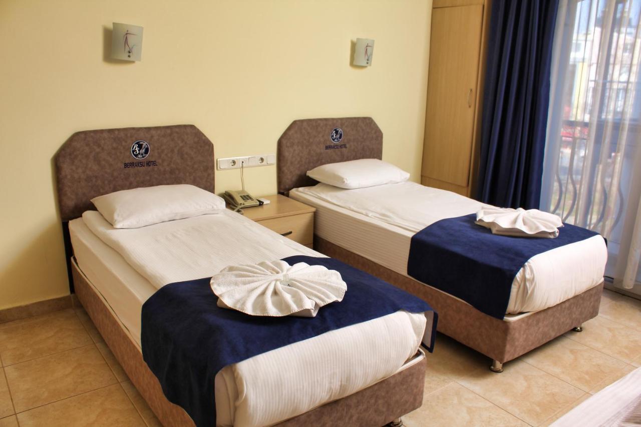 Berrak Su Hotel Antalya Kültér fotó